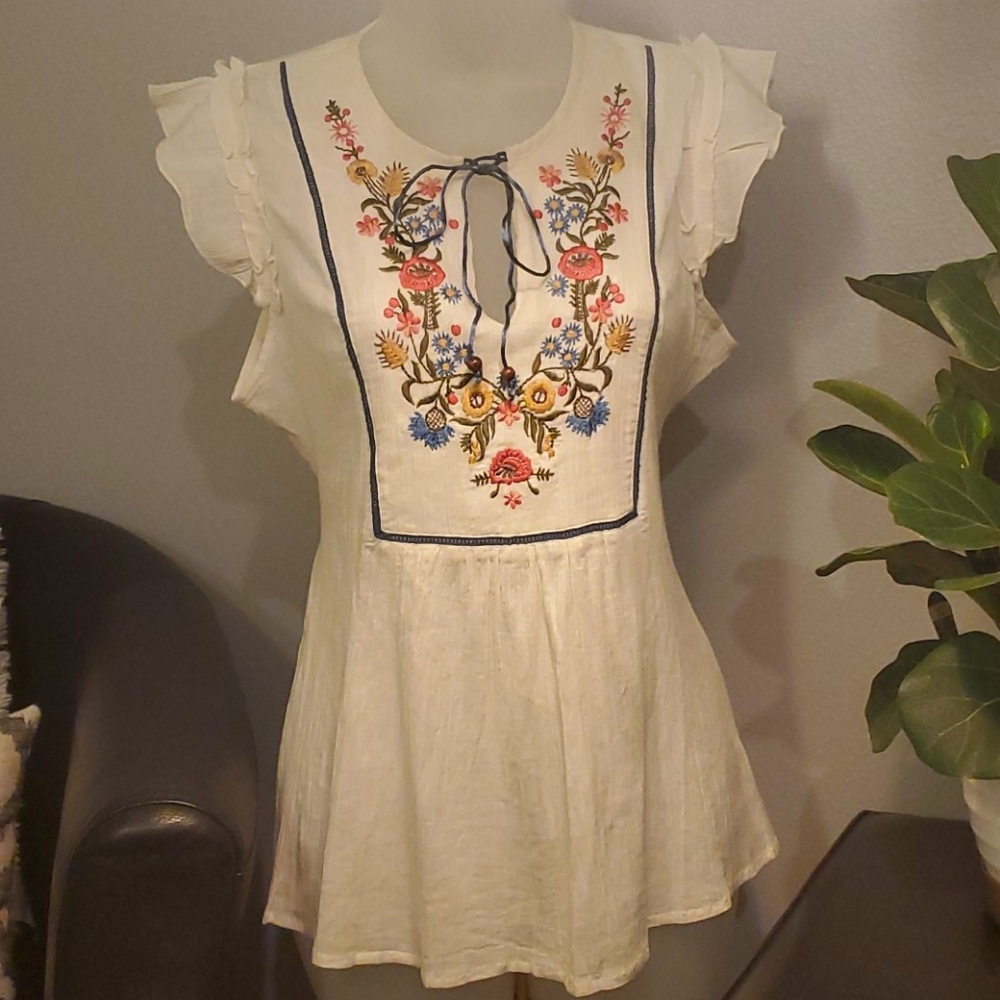 Boho 100% cotton t-shirt with embroidery NWT